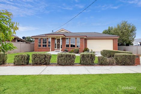 Property photo of 15 Warrina Drive Delacombe VIC 3356