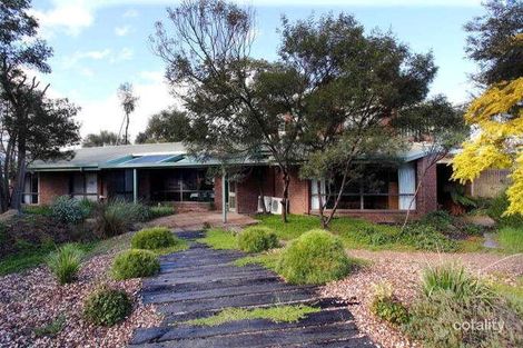 Property photo of 10 Battunga Court Strathfieldsaye VIC 3551