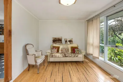 Property photo of 14 Lewis Avenue Mount Barker SA 5251