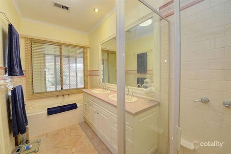 Property photo of 5 Boulevarde Drive Alfredton VIC 3350