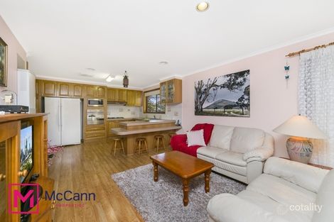 Property photo of 10 Rylah Crescent Wanniassa ACT 2903