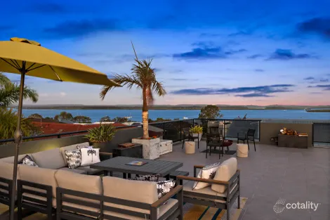 Property photo of 9 Wilohurst Drive Redland Bay QLD 4165