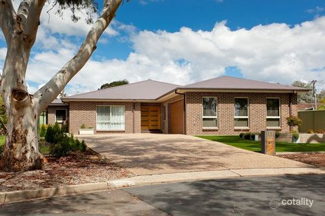 11 Stillwell Pl, Mawson, ACT 2607