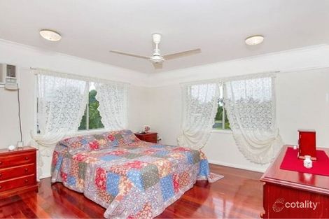 Property photo of 18 Kavieng Street Trinity Beach QLD 4879