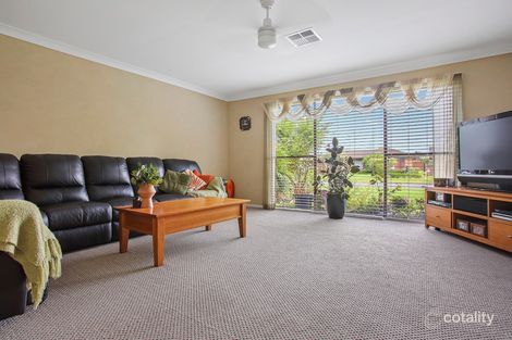 Property photo of 66 Hamlet Crescent Rosemeadow NSW 2560