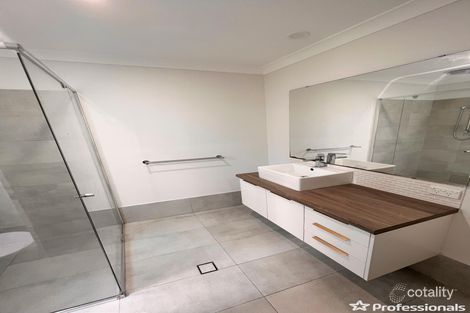 Property photo of 42 Plunkett Turn Canning Vale WA 6155