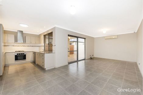 Property photo of 1/201 Boardman Road Canning Vale WA 6155