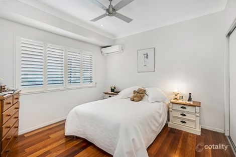 Property photo of 11 Banksiadale Close Elanora QLD 4221