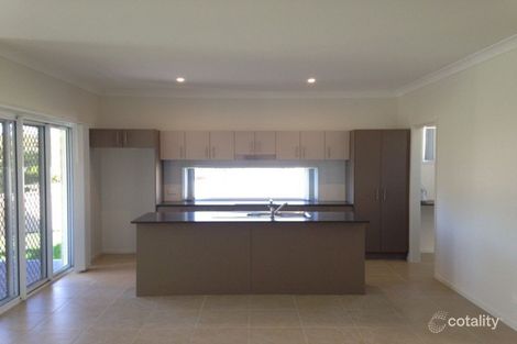 Property photo of 8 Jonquil Close Toronto NSW 2283