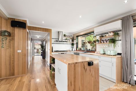 Property photo of 8 Creekbank Views Pakenham VIC 3810