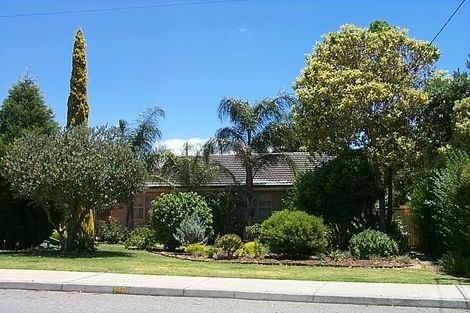 140 Owtram Rd, Armadale, WA 6112