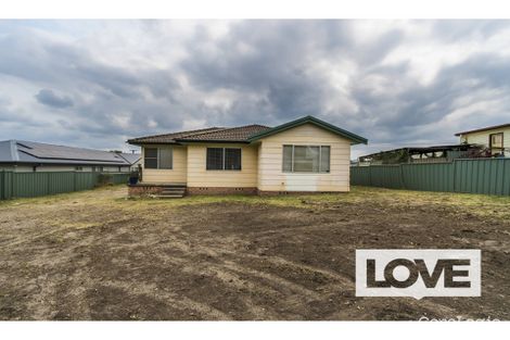 Property photo of 7 Renfrew Crescent Edgeworth NSW 2285