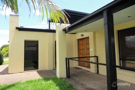 24 Regatta Ave, Oxenford, QLD 4210