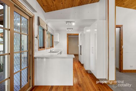 Property photo of 516 Hawkesbury Road Winmalee NSW 2777