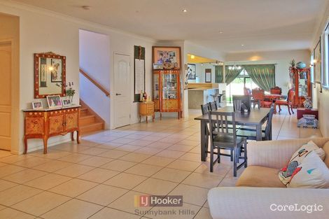 Property photo of 32 Gatling Road Cannon Hill QLD 4170