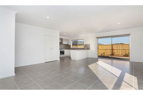 8 Echidna St, Diggers Rest, VIC 3427