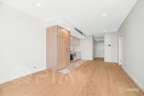 Property photo of 730/3 Maple Tree Road Westmead NSW 2145