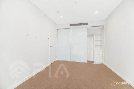 Property photo of 1020/1 Maple Tree Road Westmead NSW 2145