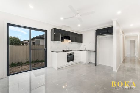 Property photo of 11 Moy Close Prestons NSW 2170