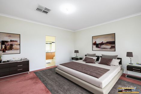 Property photo of 94 Sheffield Road Wattle Grove WA 6107