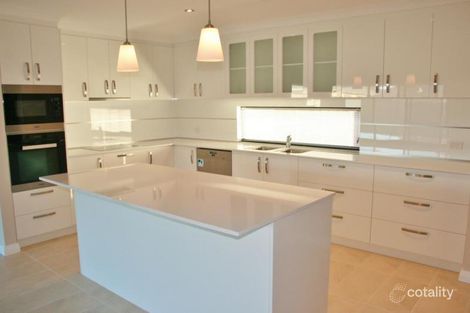 Property photo of 9 Decora Way Halls Head WA 6210