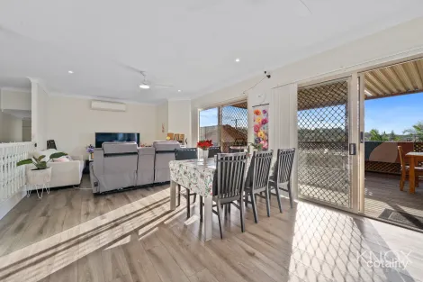 Property photo of 21 Lance Drive Mount Warren Park QLD 4207