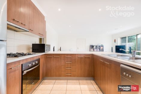 Property photo of 2/1 Pepino Court Werribee VIC 3030
