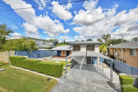 Property photo of 1 Belleglade Bundamba QLD 4304