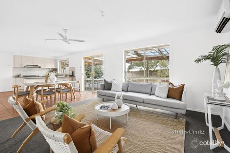 Property photo of 4 Hani Place Grovedale VIC 3216