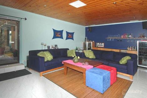 Property photo of 3 Harsburg Court Taylors Lakes VIC 3038