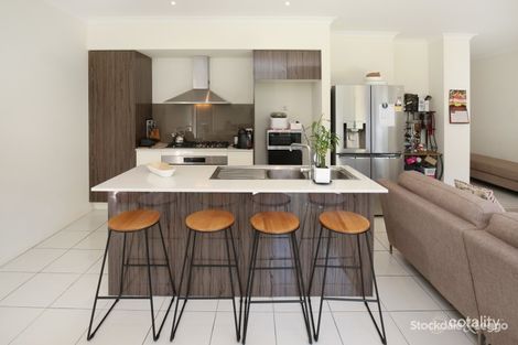 Property photo of 55 Zara Close Bundoora VIC 3083