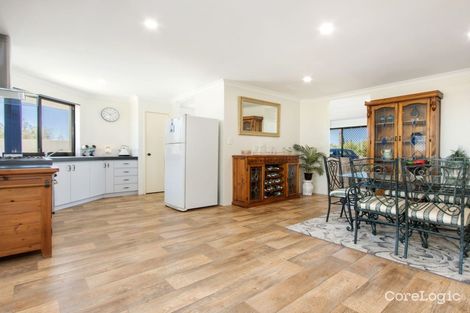 Property photo of 10 Fitzsimmonds Place Leda WA 6170