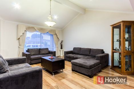 Property photo of 11 Beethoven Drive Narre Warren South VIC 3805