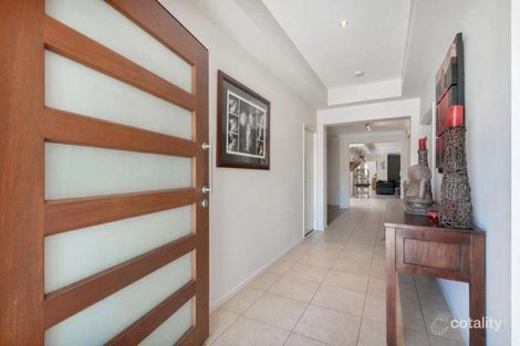 Property photo of 15 Piccadilly Court Deebing Heights QLD 4306