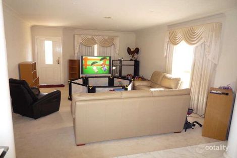 Property photo of 31 Brampton Circuit Delahey VIC 3037