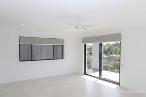 Property photo of 54 Harran Street Southport QLD 4215