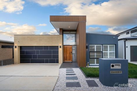 Property photo of 28 Baas Becking Street Whitlam ACT 2611