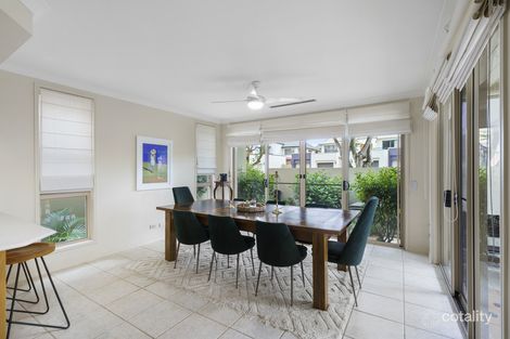 Property photo of 2065/1 The Vistas Drive Carrara QLD 4211