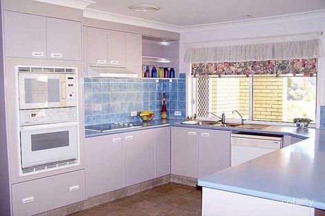 Property photo of 7 Taproot Place Elanora QLD 4221