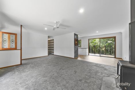 Property photo of 45 Alex Road Mount Glorious QLD 4520