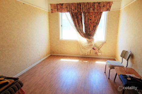 Property photo of 64 Malcolm Crescent Shepparton VIC 3630