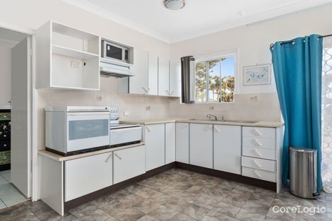 Property photo of 2 Robinson Street Anna Bay NSW 2316