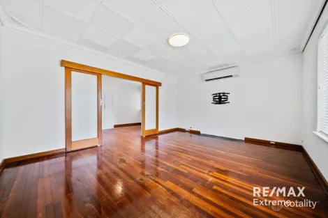 Property photo of 110 Princess Road Doubleview WA 6018