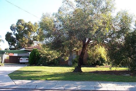 32 Hargrave Dr, Thornlie, WA 6108