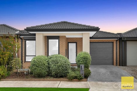 5 Miandad St, Rockbank, VIC 3335