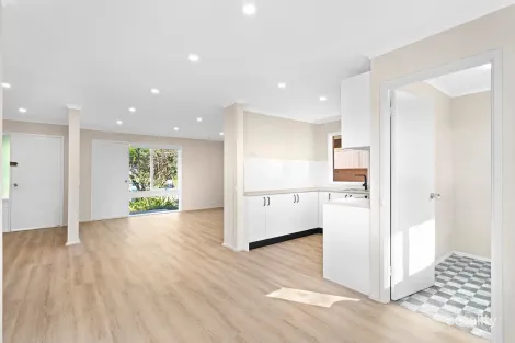 Property photo of 2 Stornoway Avenue St Andrews NSW 2566