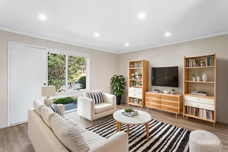 Property photo of 2 Stornoway Avenue St Andrews NSW 2566