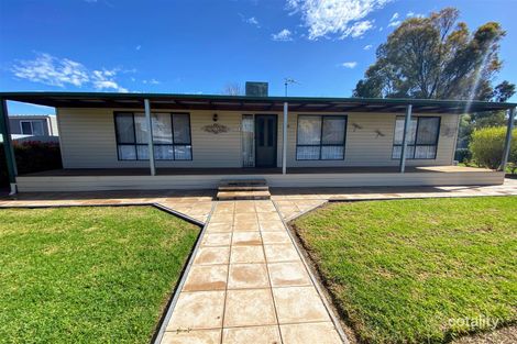 31 Molesworth St, Hillston, NSW 2675