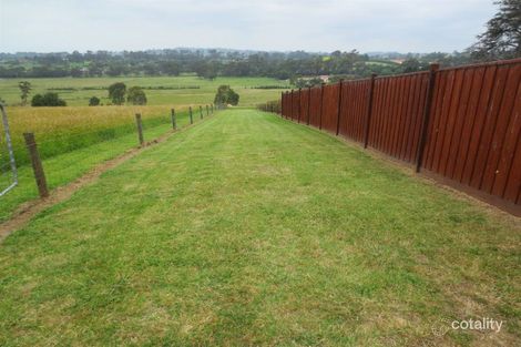 Property photo of 925 Princes Way Drouin VIC 3818