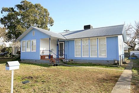 Property photo of 19 Tallara Parkway Narrabundah ACT 2604